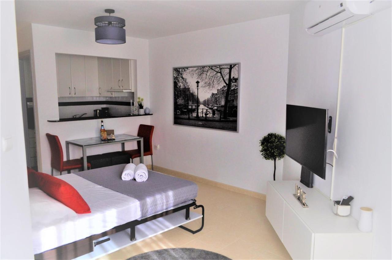 Studio In The Center Of Torremolinos Daire Dış mekan fotoğraf