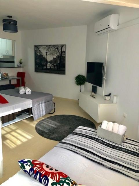 Studio In The Center Of Torremolinos Daire Dış mekan fotoğraf